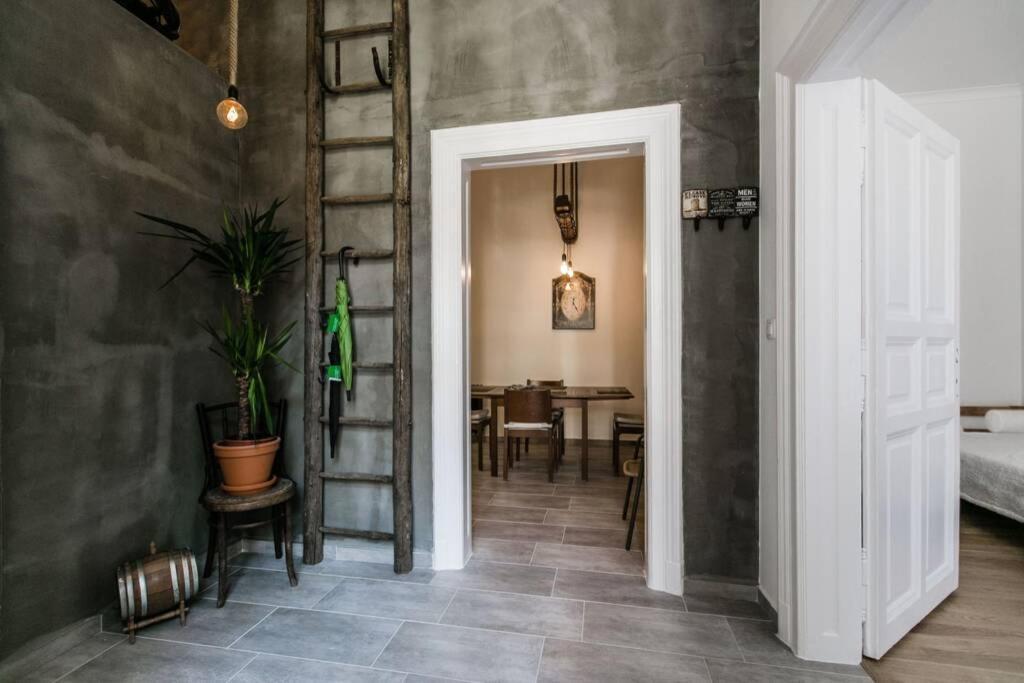 Your Gorgeous And Spacious Dream Home Free Parking Βουδαπέστη Εξωτερικό φωτογραφία